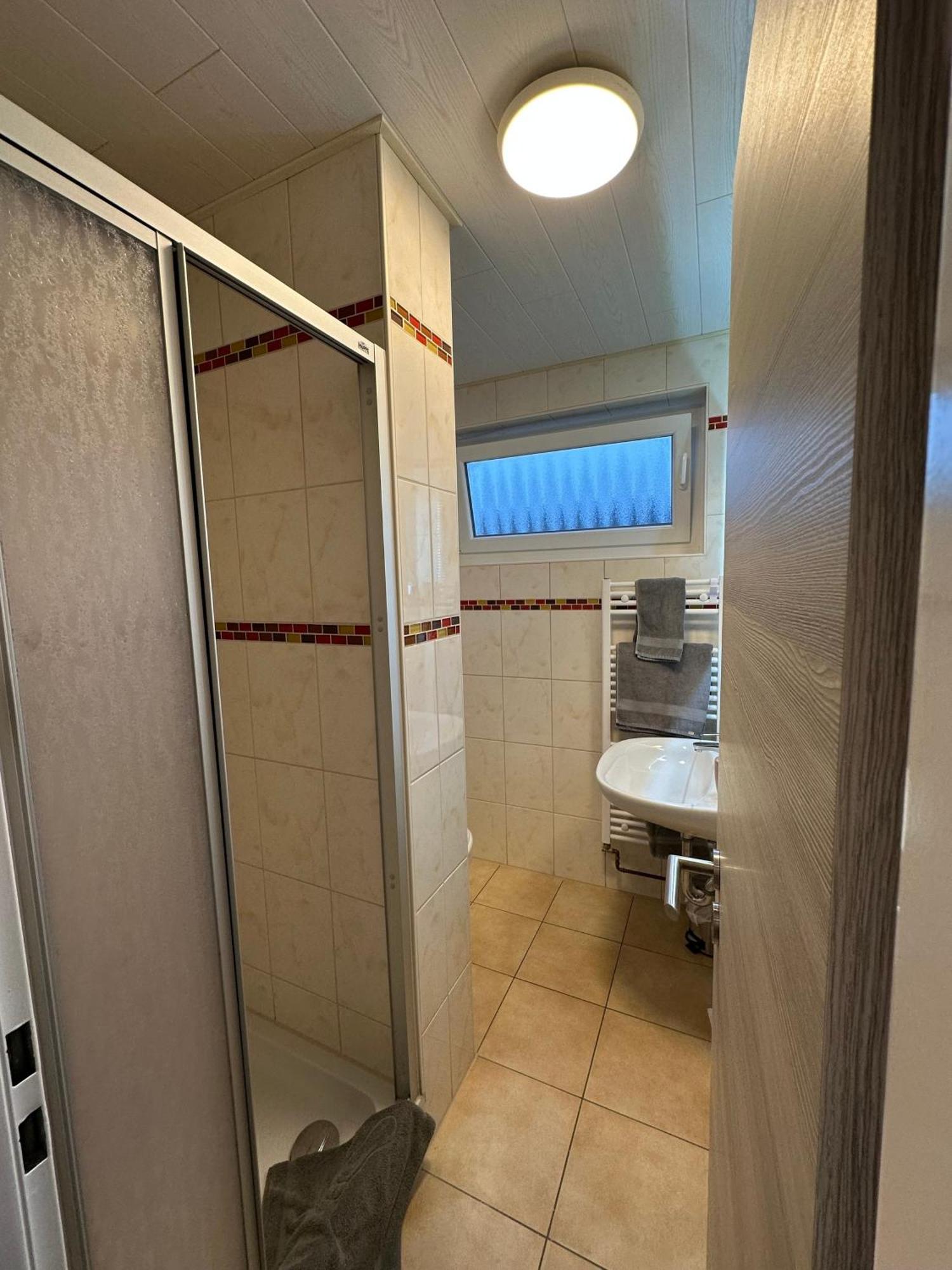 Ferienwohnung Haus Boje "Knurrhahn" Neuharlingersiel Esterno foto