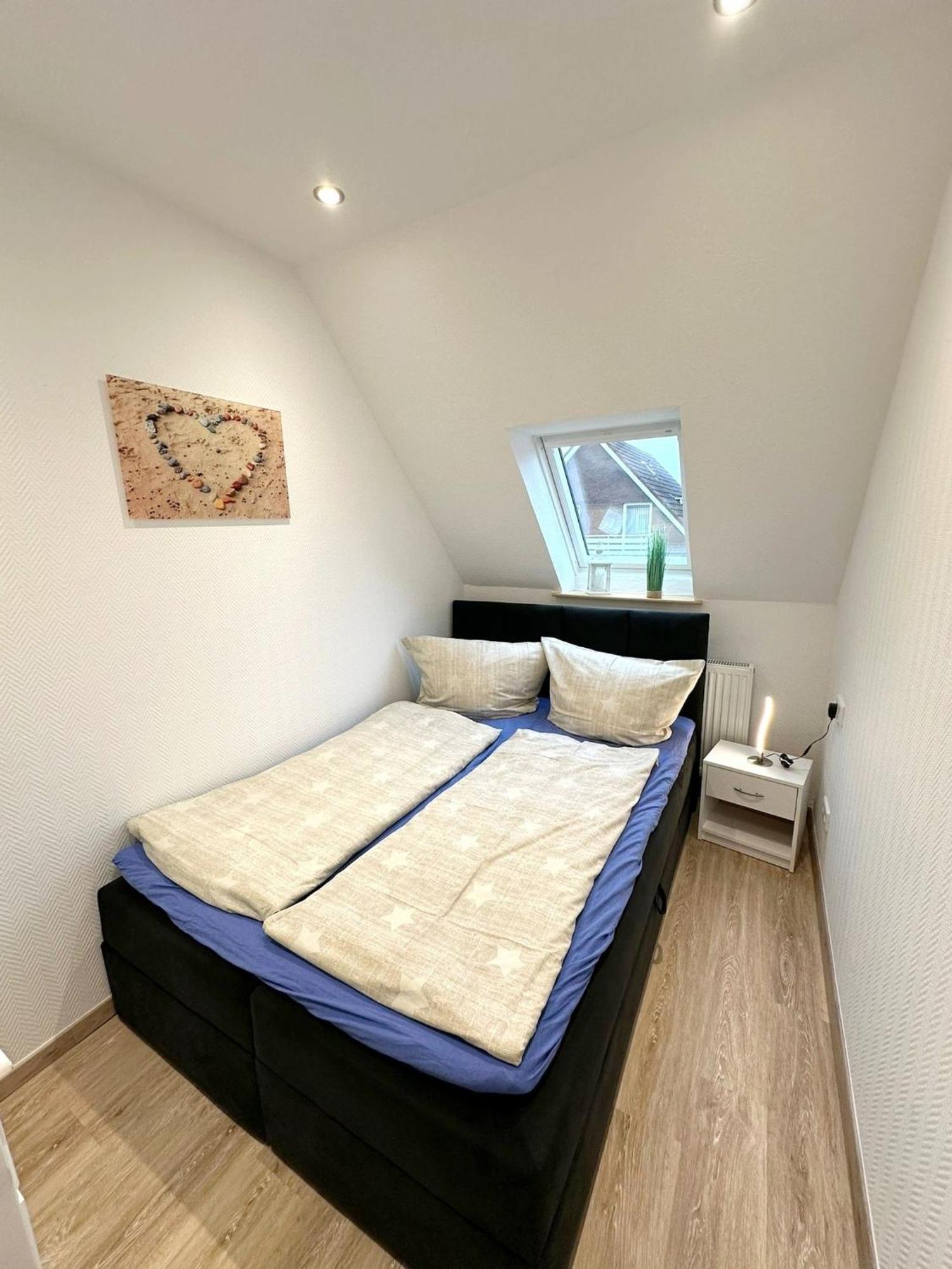 Ferienwohnung Haus Boje "Knurrhahn" Neuharlingersiel Esterno foto