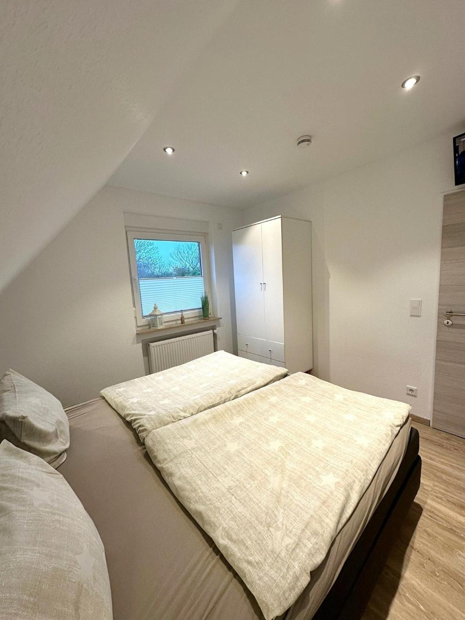 Ferienwohnung Haus Boje "Knurrhahn" Neuharlingersiel Esterno foto
